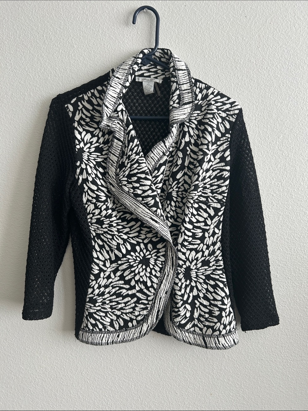 Black & White Floral Shawl-Collar Cardigan Sweater